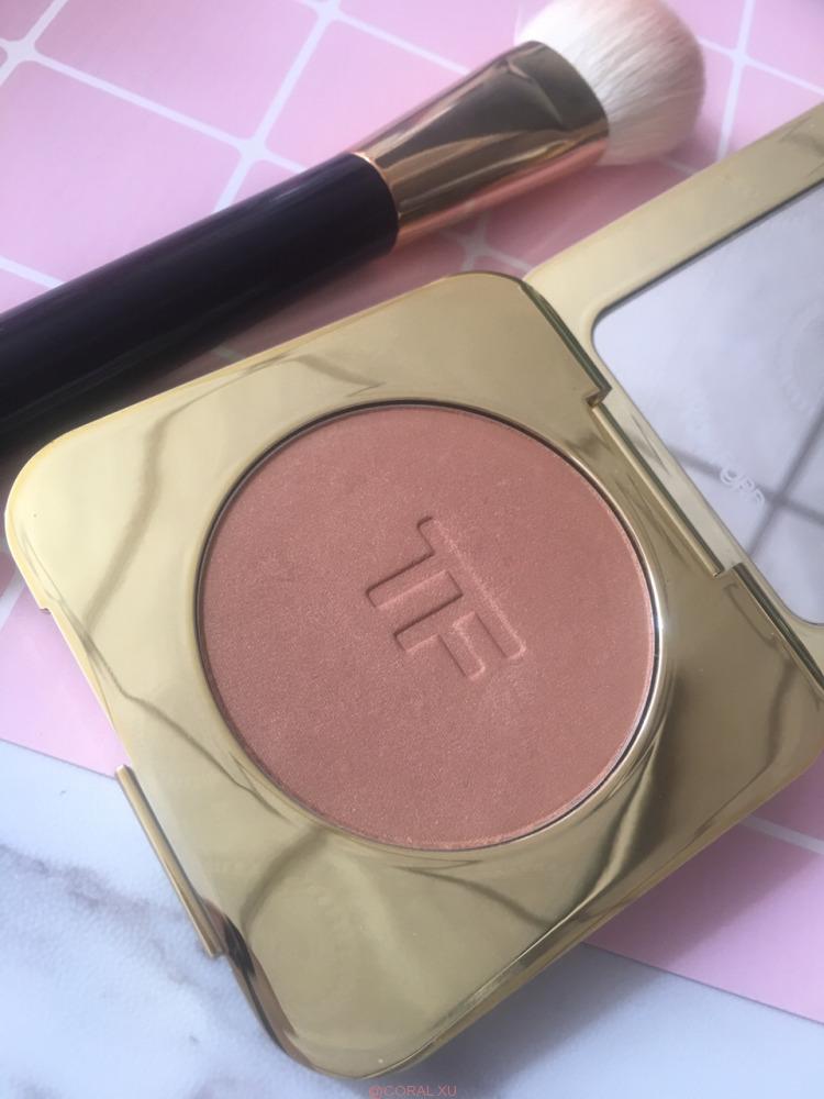 微信图片 20180928175759 - Tom Ford Gold Dust review